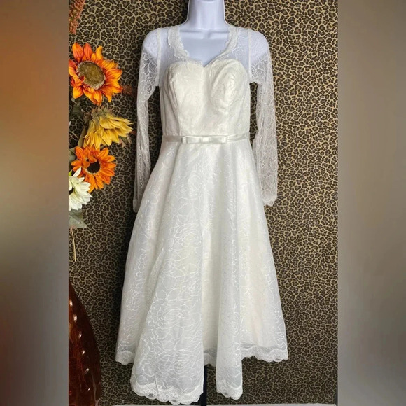 🦋B2G1🦋UNIQUE VINTAGE White 1950’s Style Madeline Wedding Bridal Dress NWT - Picture 5 of 16